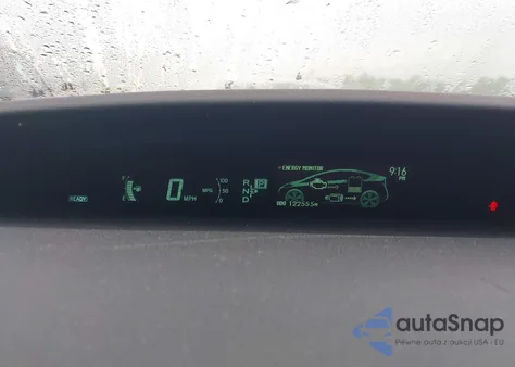 2011 Toyota Prius Three z USA, uszkodzony, nr VIN JTDKN3DU8B1422118